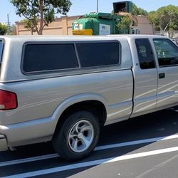 Chevy s10 topper/shell
