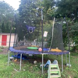 Trampoline 