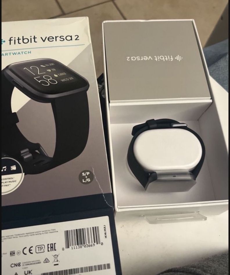 FITBIT VERSA 2 Brand New
