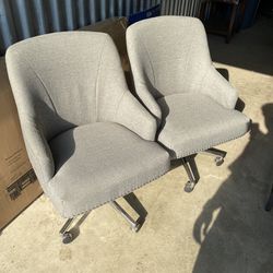 Gray Dinning Room Chairs / Desk Chairs / Dinning Room Chairs / Table Chairs 