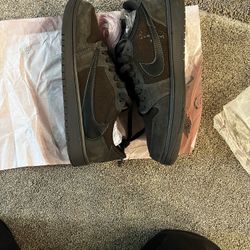 Nike Jordan 1 Low Travis Scott “Velvet Brown”