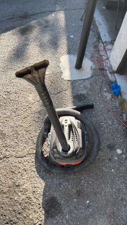 4 gallon rigid vacuum
