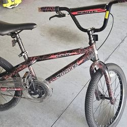 Ignite Kids Bike 