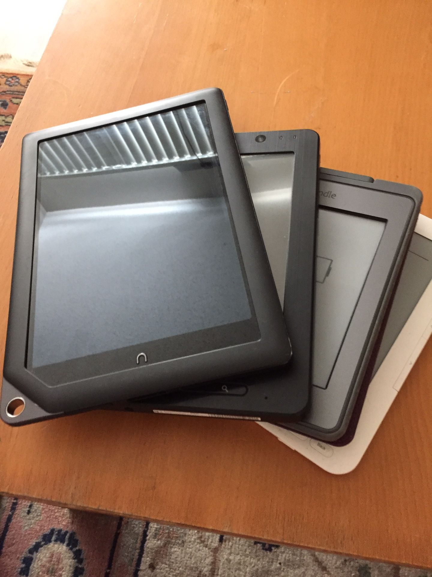 Amazon NOOK fire kindle and very nice tablet $40