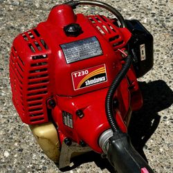 Shindawa Weed Wacker And Hedge Trimmer