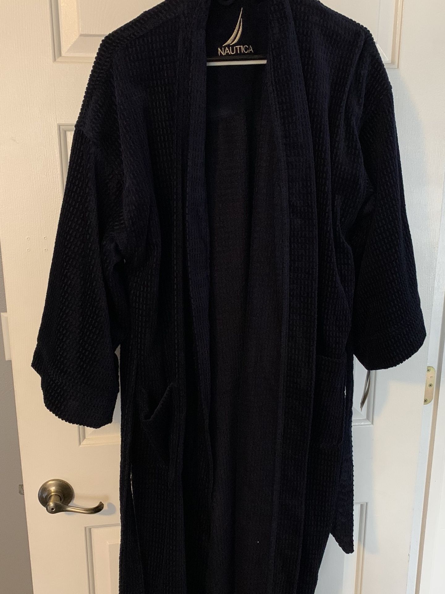 Men’s Brand New Robe One Size Fits All