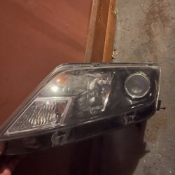 Ford Fusion Headlight Drivers Side