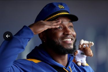 Mariner Moose Shoulder Plush - New, Never Clipped!