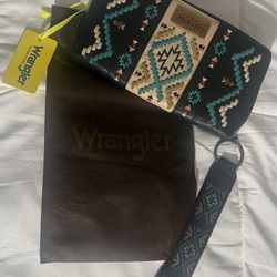 NEW  Wrangler Wallet Wristlet Clutch