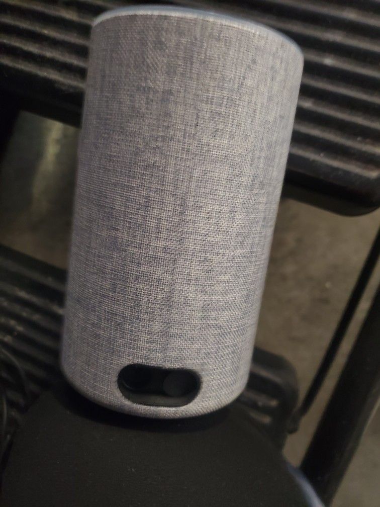 Amazon Alexa Speaker