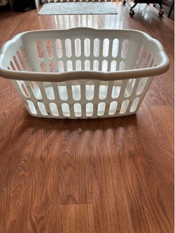 Durable White Sterilite Plastic Laundry Basket