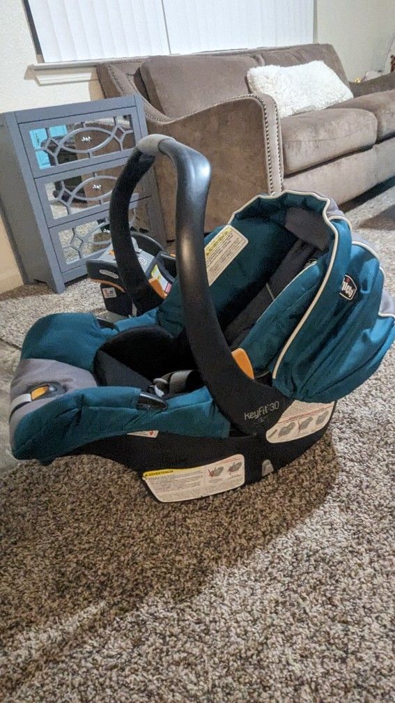 Chicco KeyFit 30 Carseat 