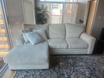 Bobs Discount Furniture 2 Piece Cream Sectional Sofa