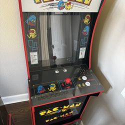 ARCADE 1UP CABINETS