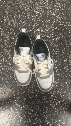 Nike Low-Top Sneakers White and Grey