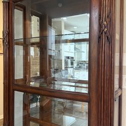 4 Glass Shelf Curio Cabinet