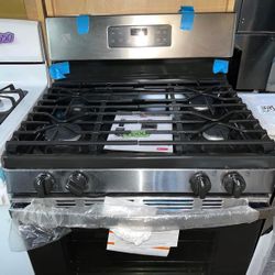 30” Free-Standing Gas Range With 15,000 Btu Burner 