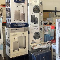 High Quality Luggage Sets For Sale for Sale in Tracy CA OfferUp