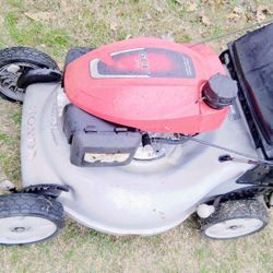 Honda Self Propelled Lawnmower 