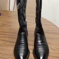 
J. Chrisholm Black Leather Boots - Women's
