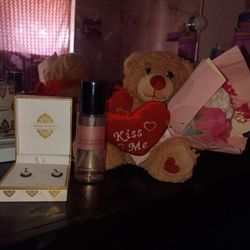 Little gift for a girlfriend or friend