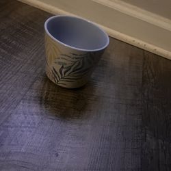 Small Flower Pot 