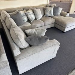 ARDSLEY PEWTER 4-PIECE LARGE SECTIONAL