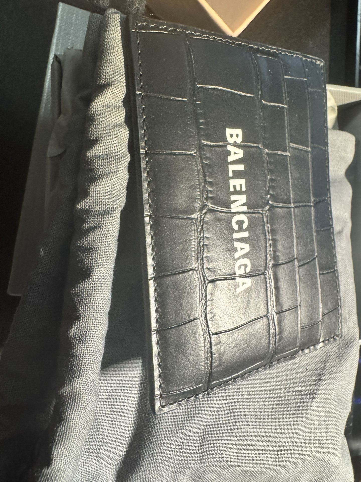 balenciga card holder