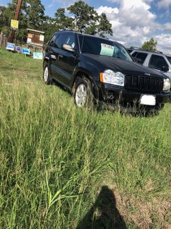 Jeep Grand Cherokee Laredo