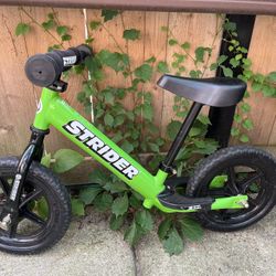 Strider 12 Inch No Pedal Balance Bike (ages 1-4)
