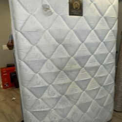 Mattress and Box Spring Size Full 