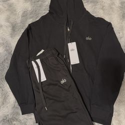 BLACK ALO SET SIZE MEDIUM SET BRAND NEW
