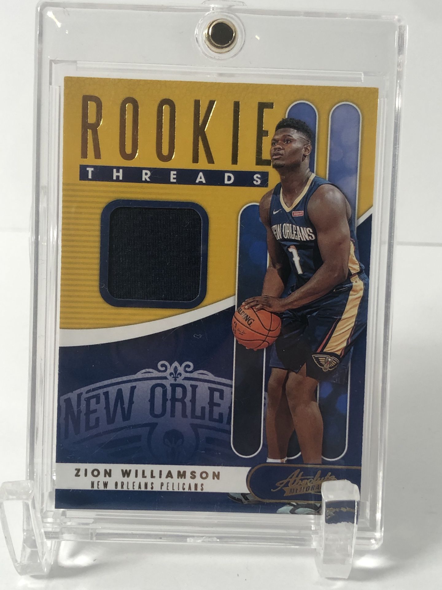 Zion Williamson RC Absolute Rookie Threads Card