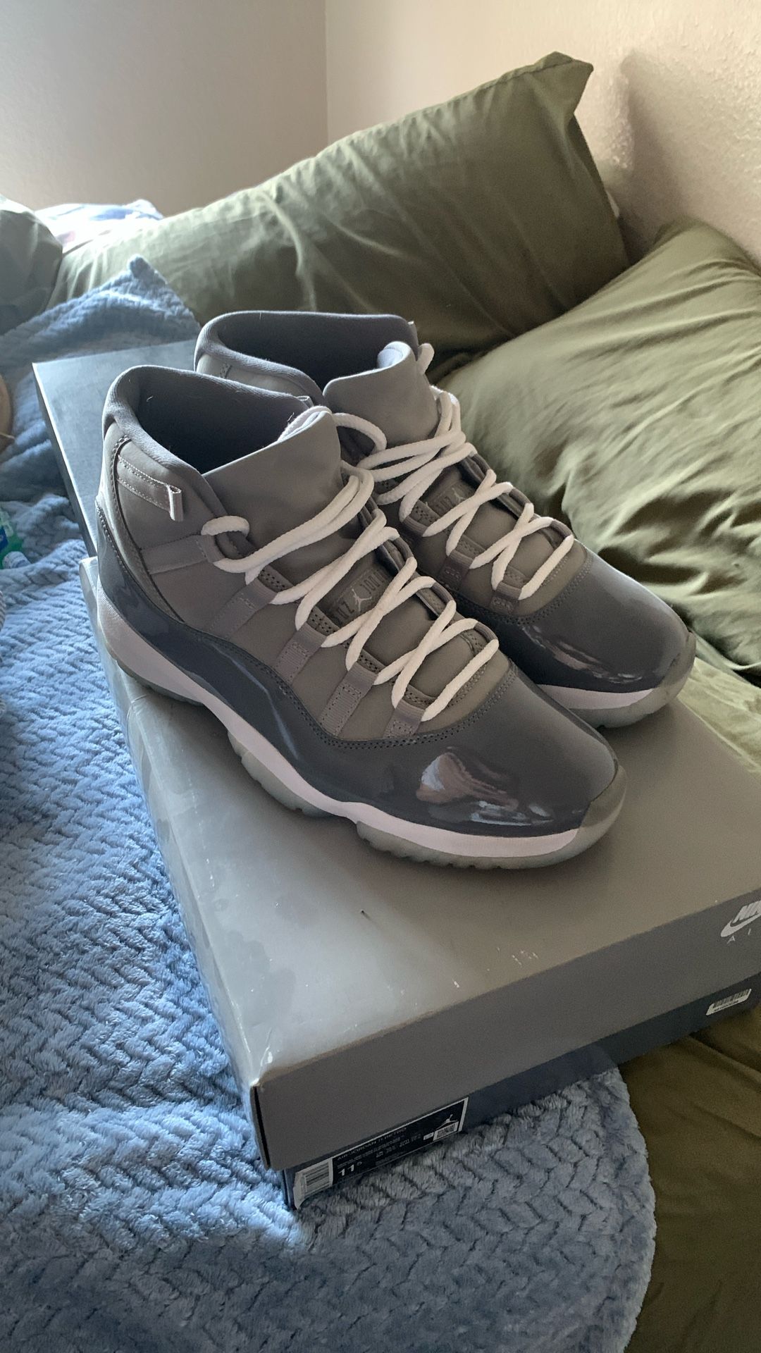 Air Jordan 11 Retro Cool Grey