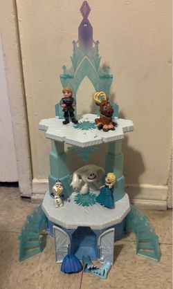 Frozen castle toy