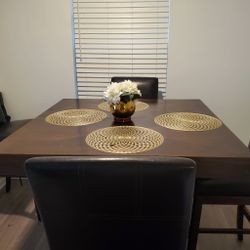 Dining room set