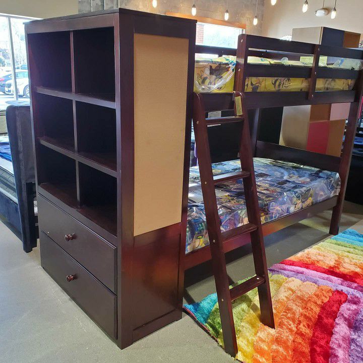 Twin/Twin BUNK BED With BOOKCASE