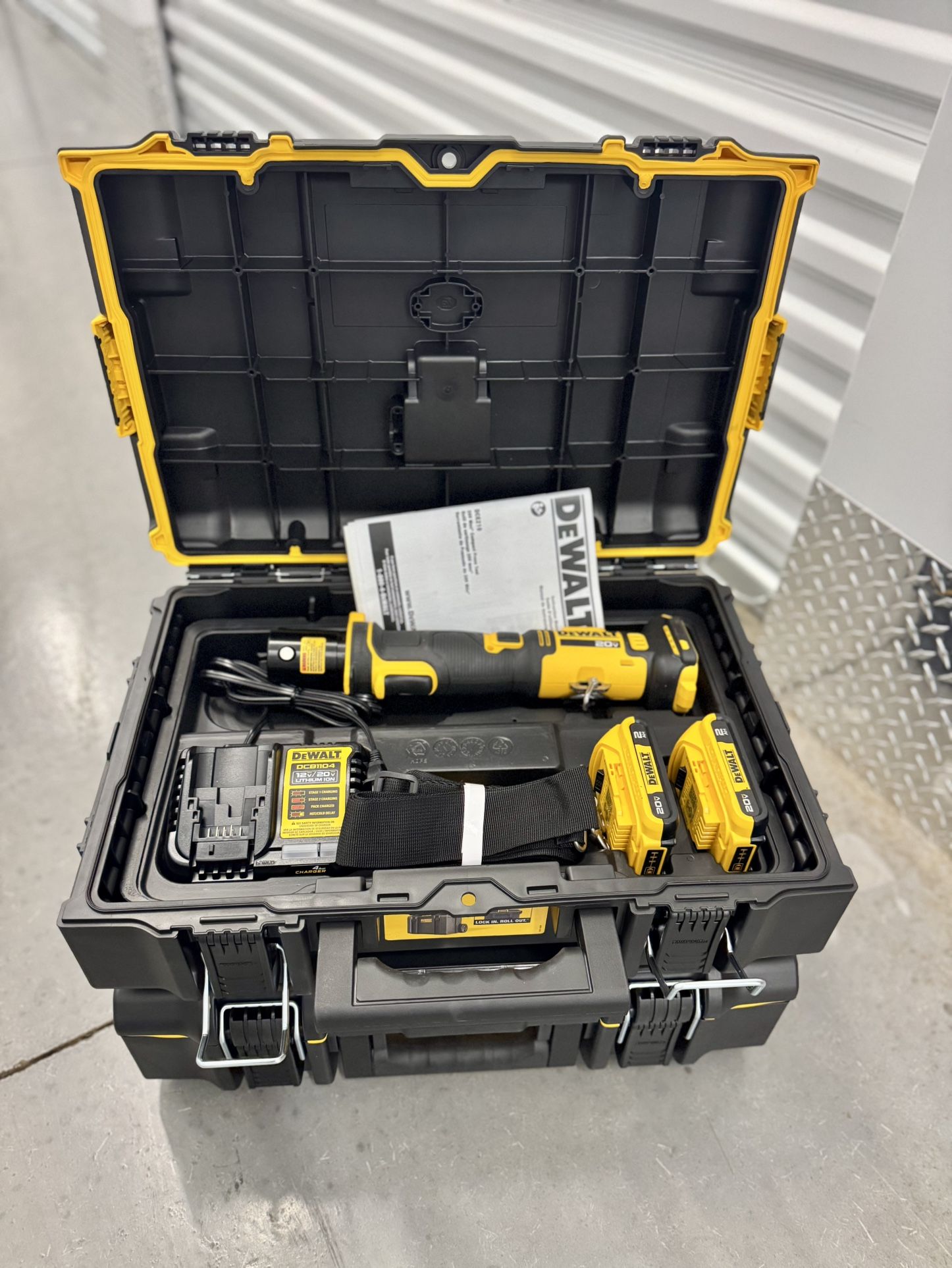 DEWALT 20-Volt maximum Compact Press Tool Kit