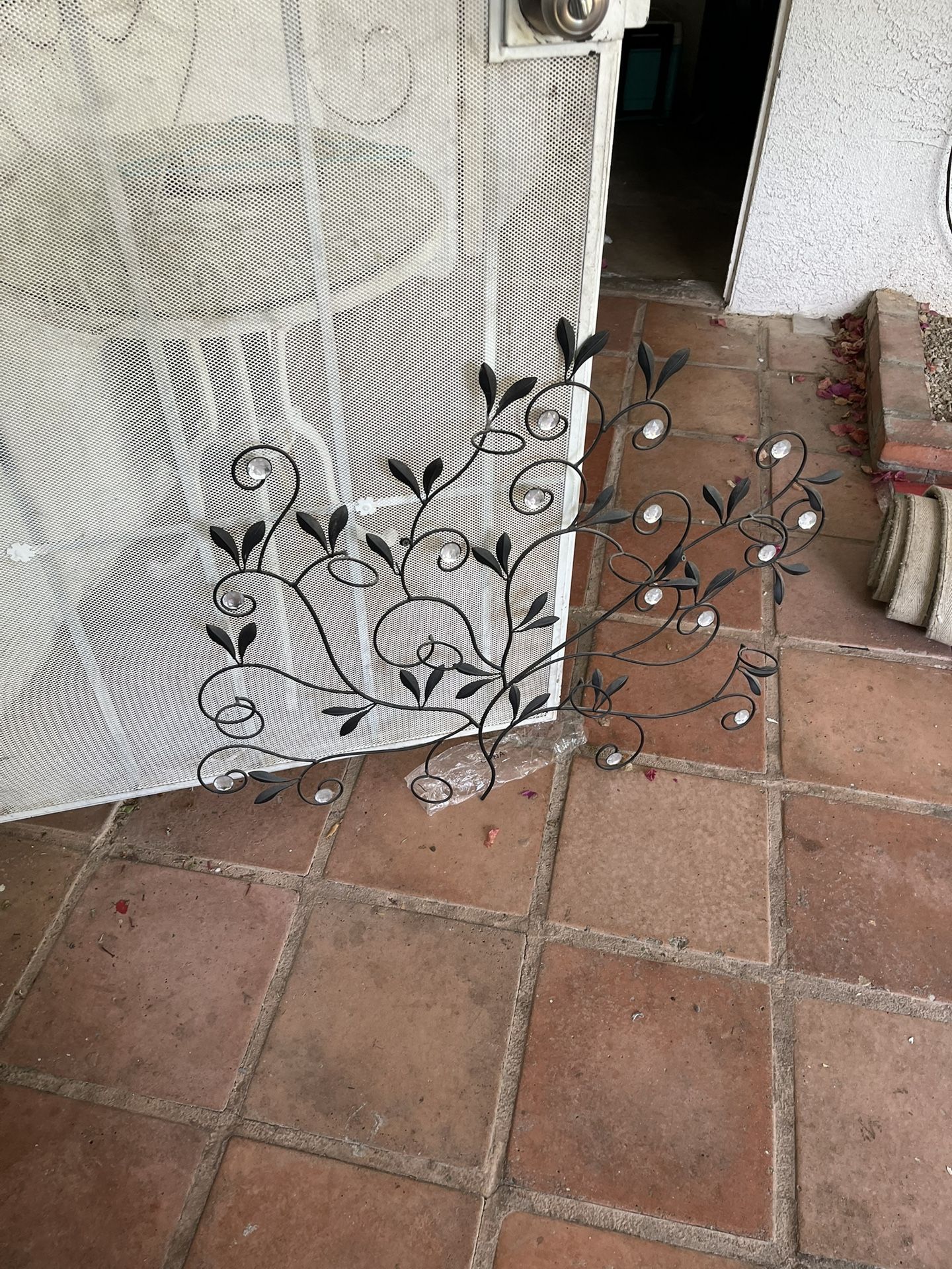 Candle holder