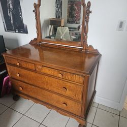 Wooden Drawer With Mirror
