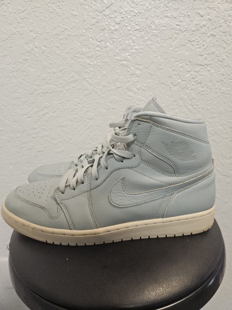 Jordan 1 Retro Premium High Mica Green 