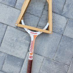 Wilson Sovereign Racket With Wooden Frame 