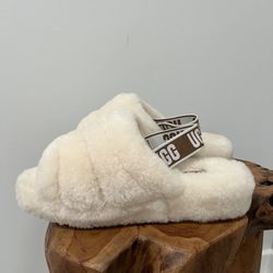 UGG AUSTRALIA - Fluff Yeah Slide Sandals Women’s Sz 9
