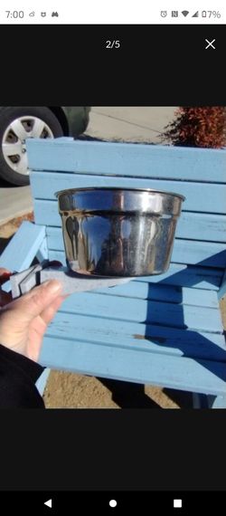 Dog water Bowl For Crates $10