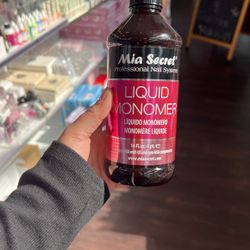 Mia Secret Monomer