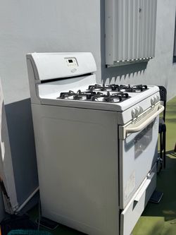 Crosley White Gas Range Stove with Oven