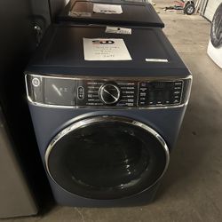 GE Washer, Brand New 