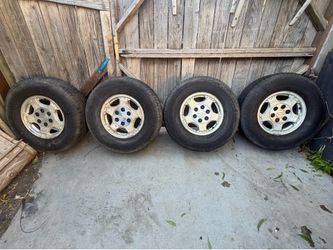 Chevy Silverado, Rims and Tires 6 lug
