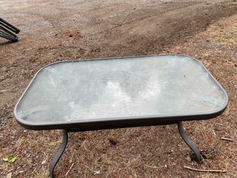 Outdoor stuff 3 tables