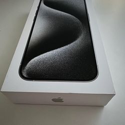 iPhone 15 Pro Max White 